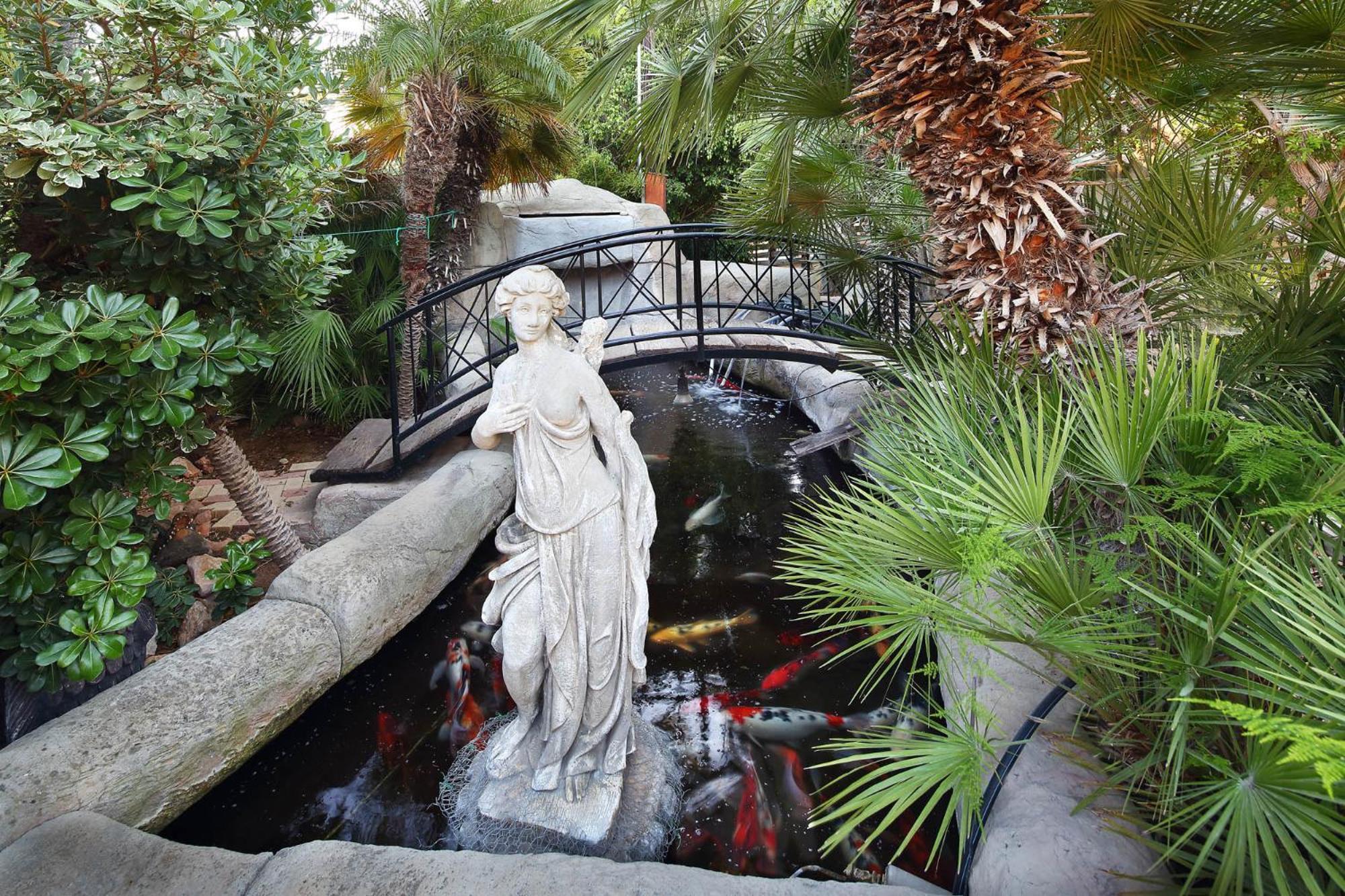 Olive Tree Apartments リマソール エクステリア 写真